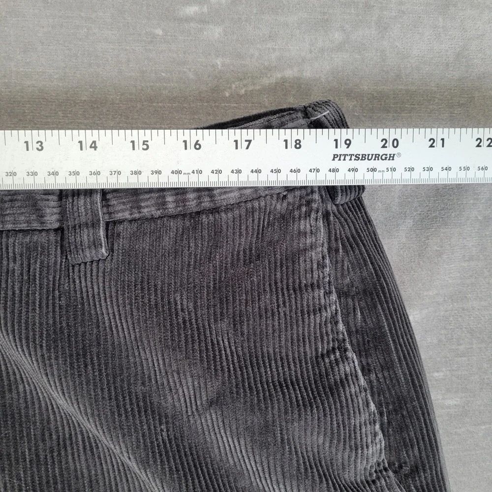 LL Bean Mens Vintage Comfort Waist Corduroy Pants Actual Size 38x33‎ Gray